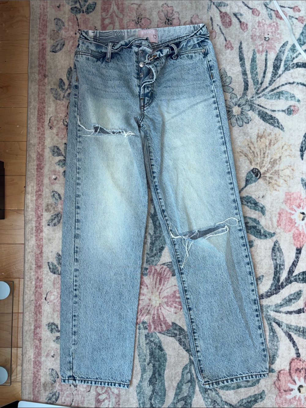 REVICE Light Wash Straight Leg Ripped Jeans